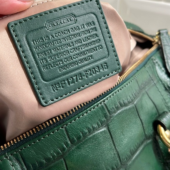 Coach Ashley Croc Embossed Leather Satchel EUC - Picture 10 of 14